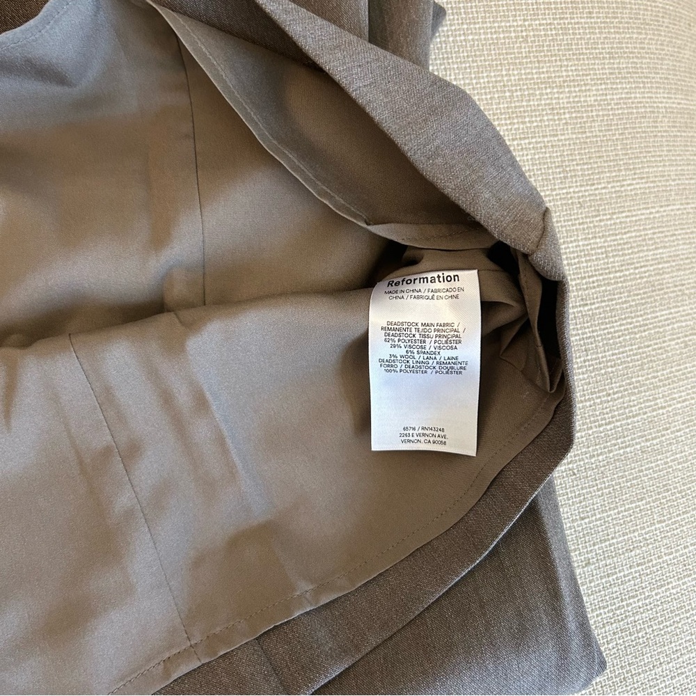 NEW Reformation Vivienne Mini Dress - Cafe Brown Beige size 2 - Picture 9 of 10